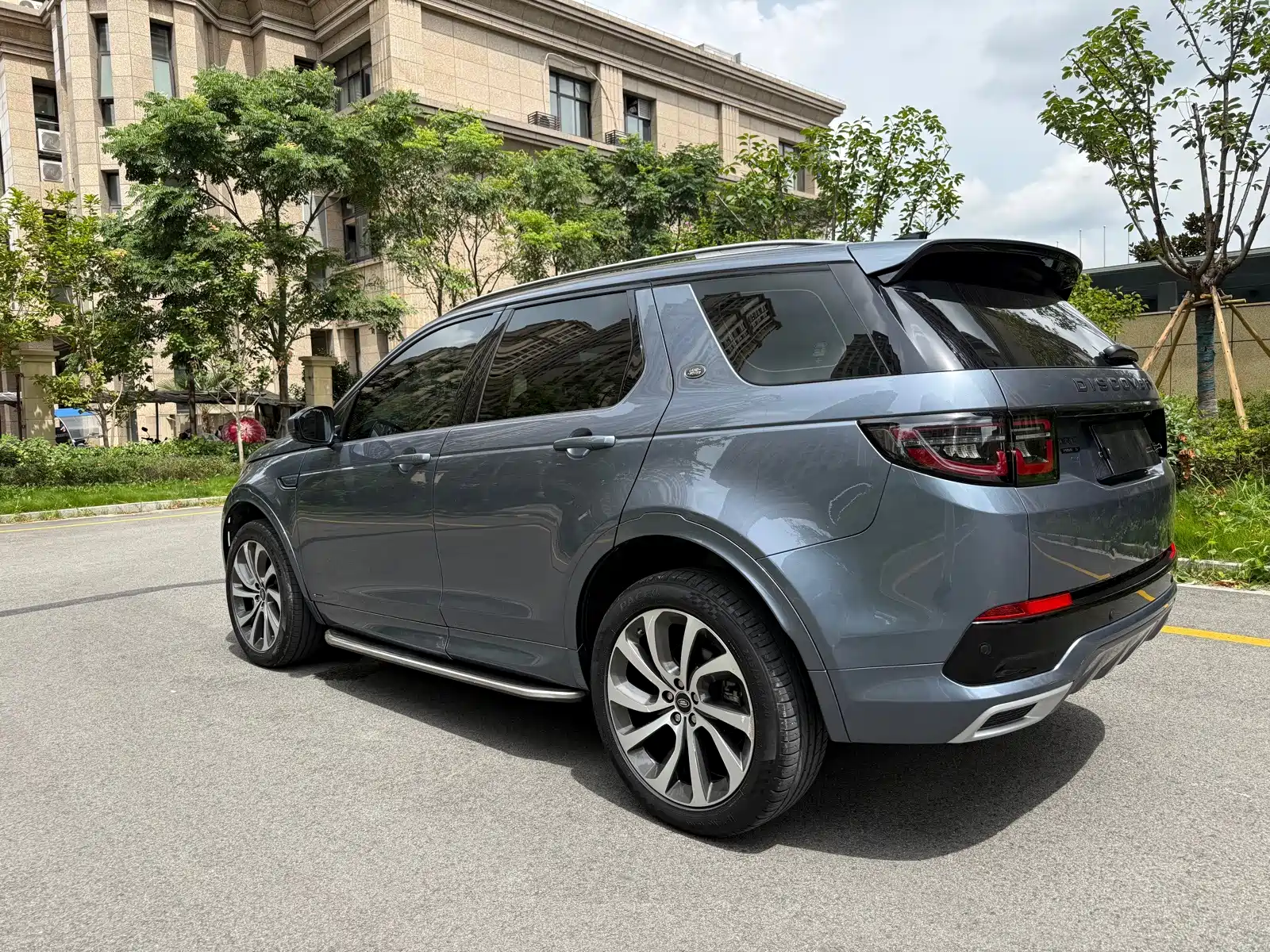 صورة 6 - Land Rover Discovery Sport