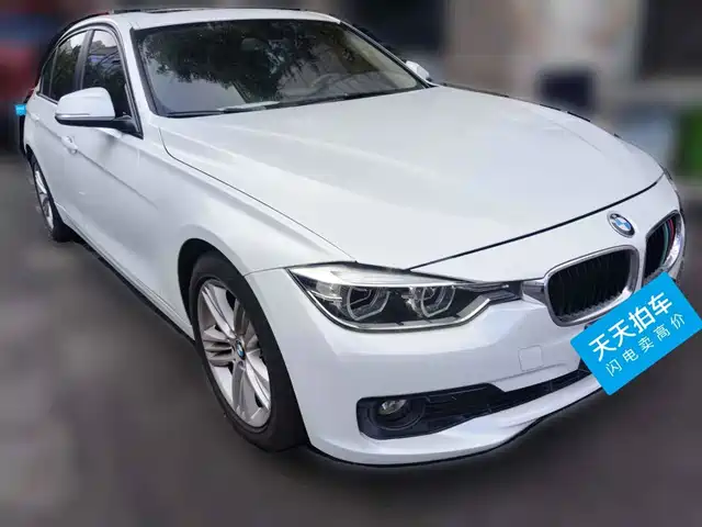 BMW 3 Series 2016 320Li Fashion Model — фото 3