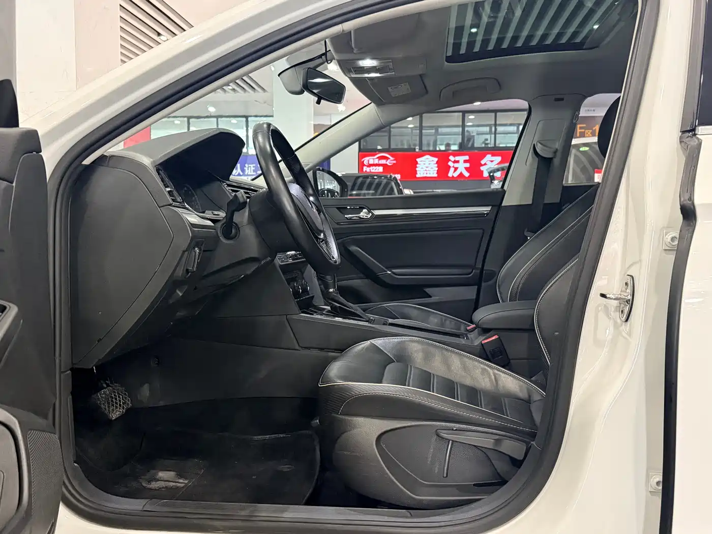 Volkswagen Lamando 2019 280TSI DSG Comfort Edition China V фото 16