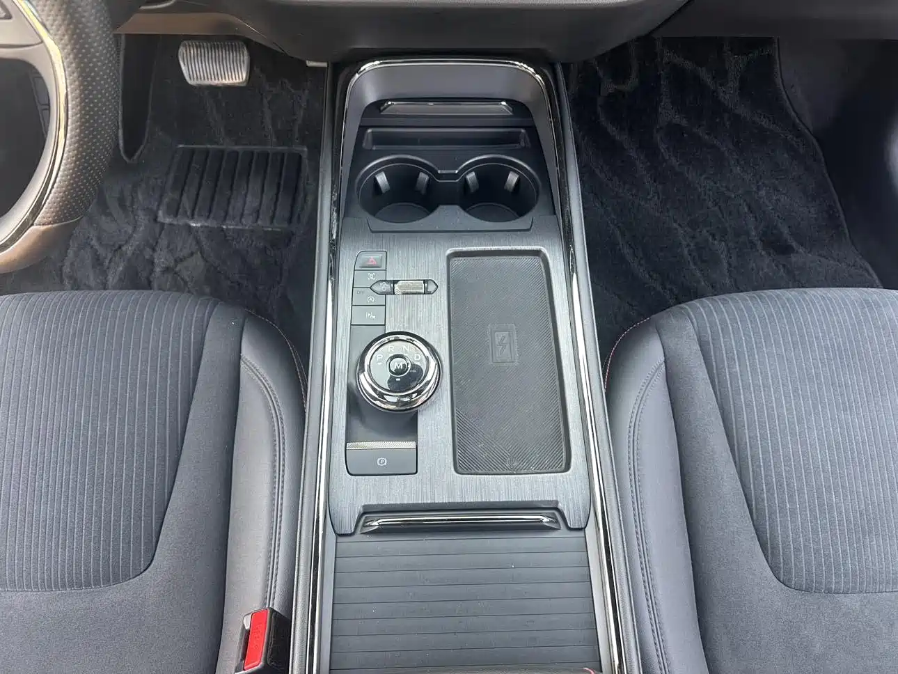 Фото 8 - Ford Mondeo