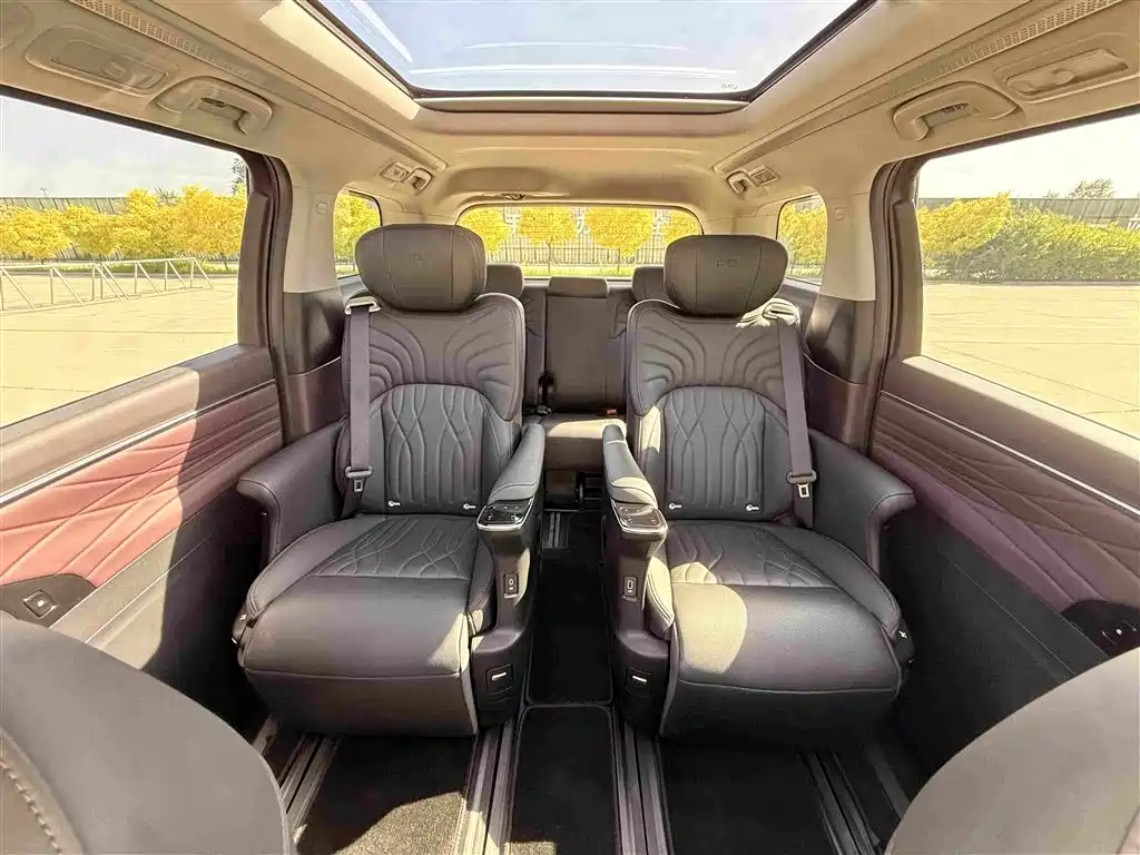 GAC Trumpchi Trumpchi M8 2025 2024 Master Series 400T Premium Edition