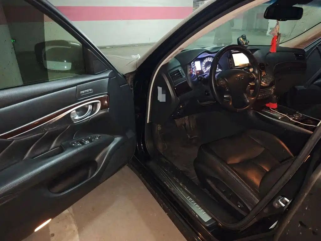 Infiniti Q70 2015 2013 Q70L 2.5L Comfort