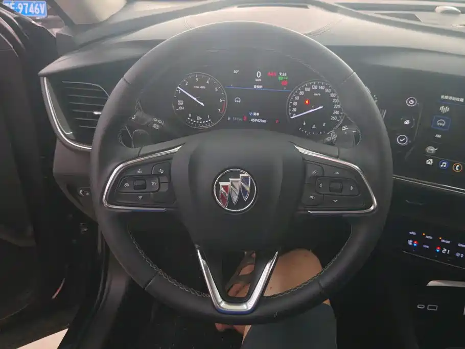 Фото 15 - Buick Envision S