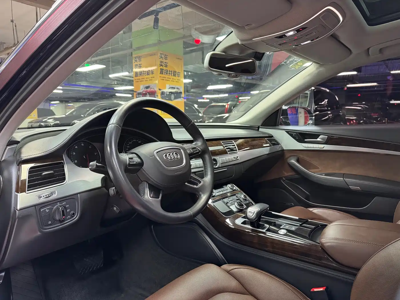 Audi A8 2014 A8L 45 TFSI quattro Luxury фото 15