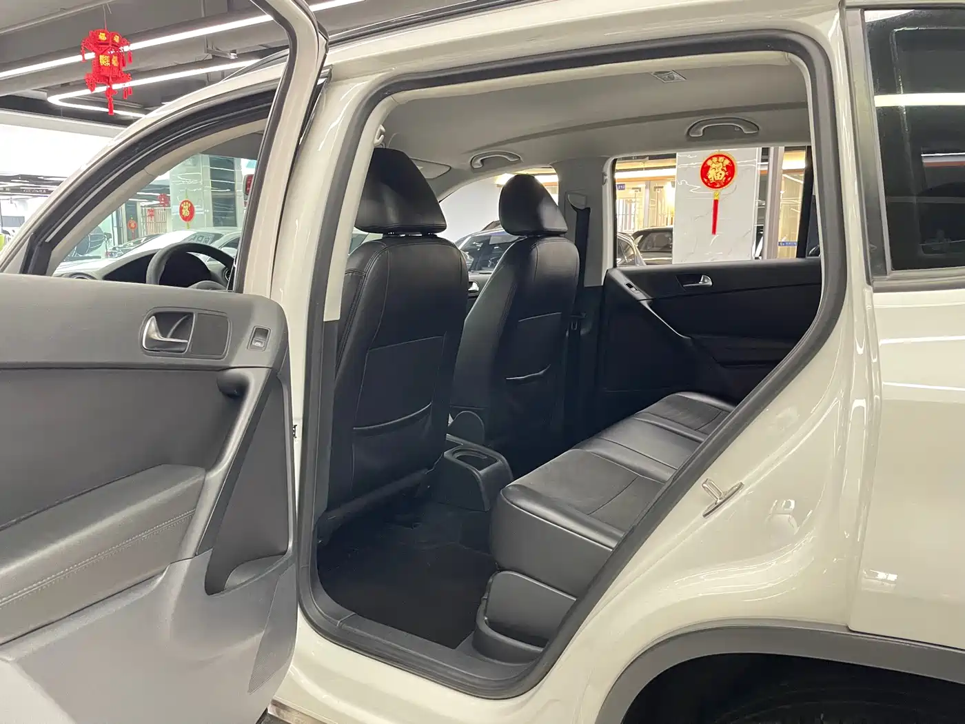 Volkswagen Tiguan 2015 1.8TSI Automatic 2WD Comfortline фото 7