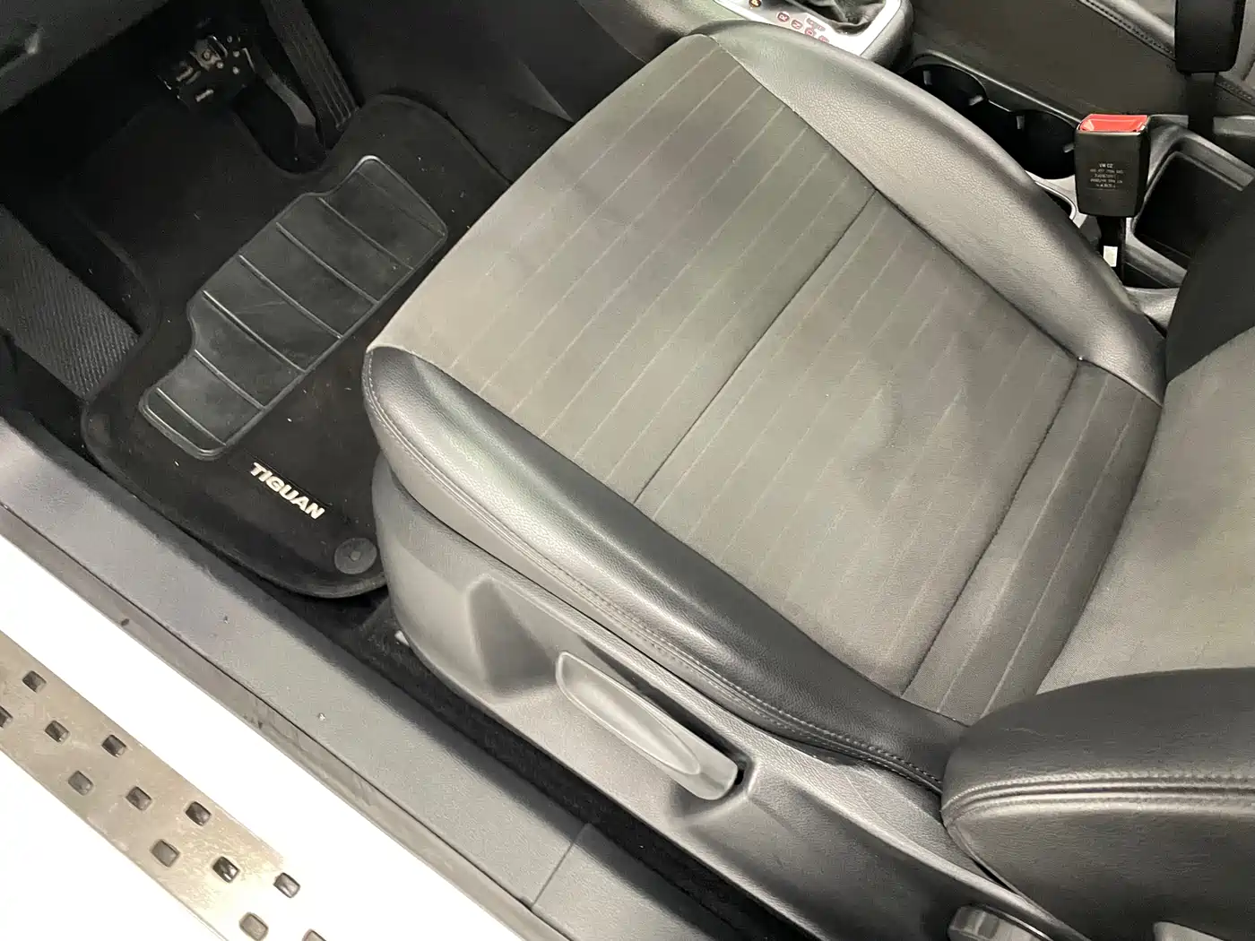 Volkswagen Tiguan 2015 1.8TSI Automatic 2WD Comfortline фото 24