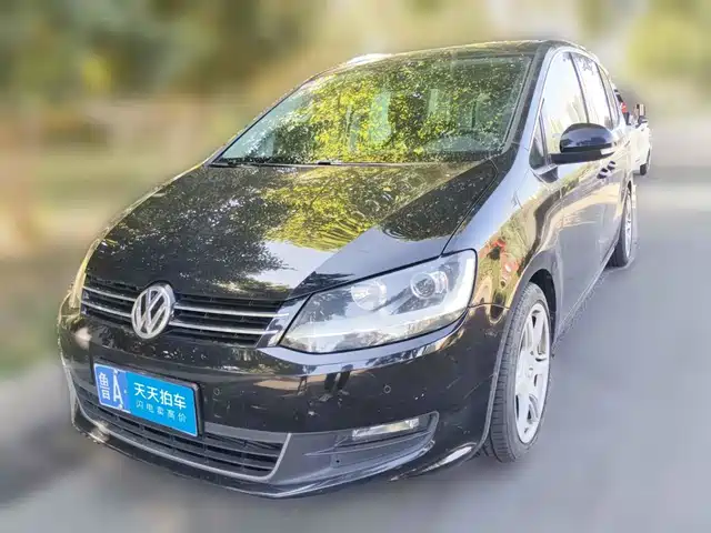 Volkswagen Sharan 2016 380TSI Comfort 7-seater — фото 1