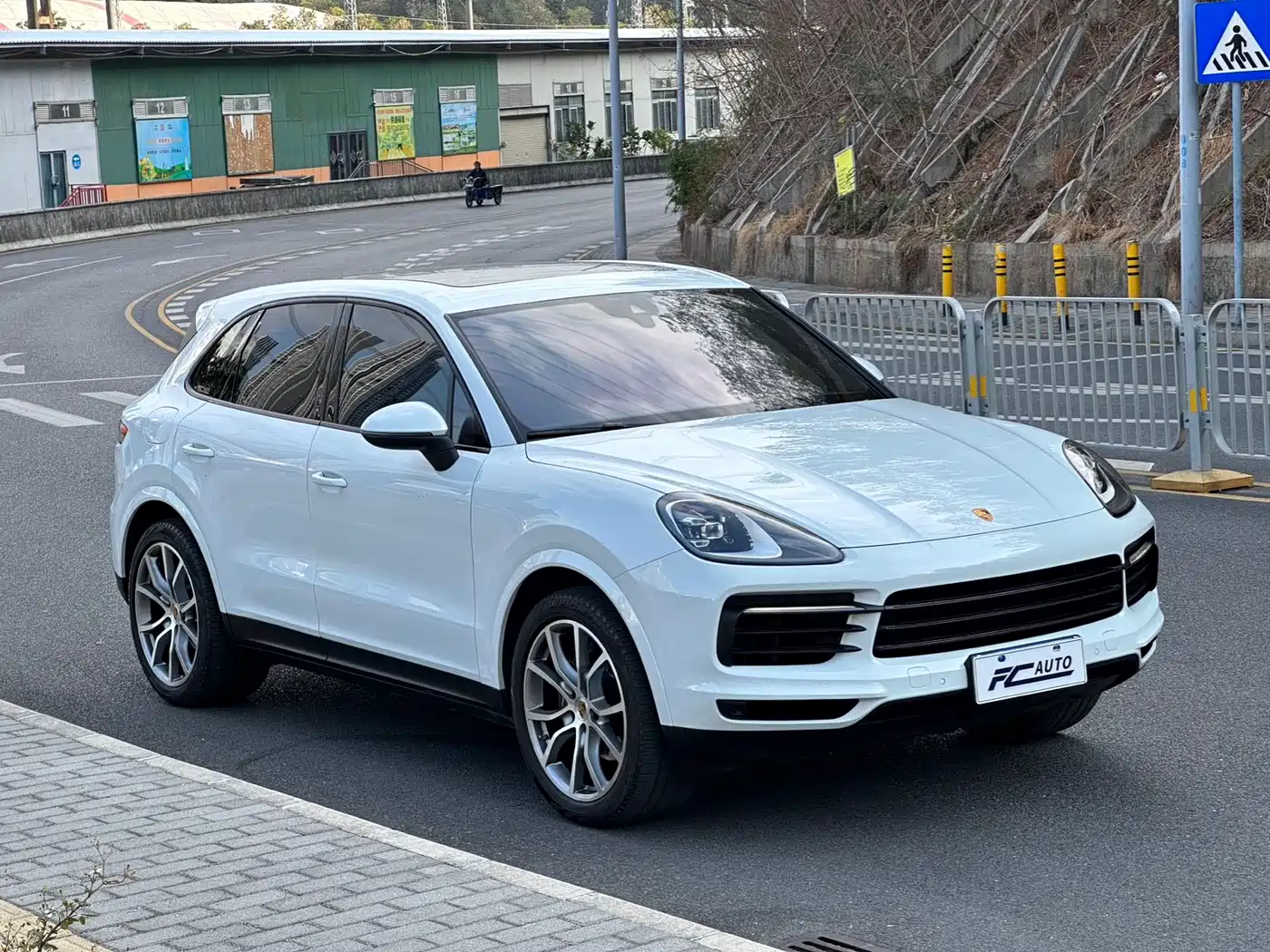 Porsche Cayenne 2023 Cayenne 3.0T фото 3