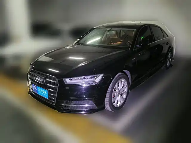 Audi A6L 2018 30th Anniversary 35 TFSI Fashion — фото 1