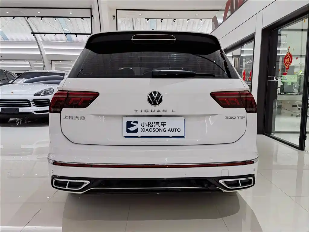 Volkswagen Tiguan L 2022 330TSI Auto 2WD R-Line Premium Edition фото 3