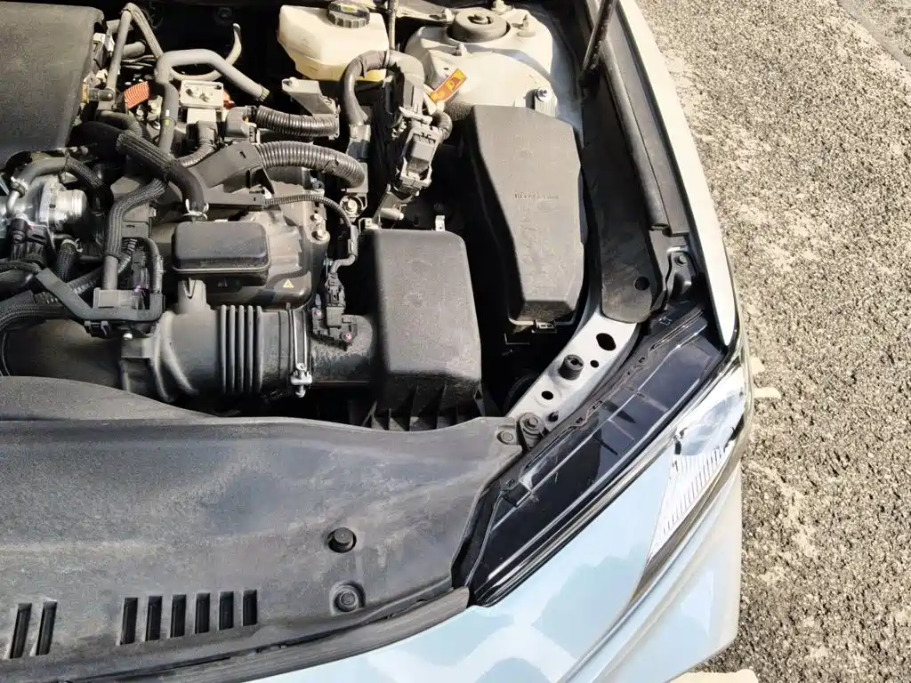 Photo 21 - Toyota Camry