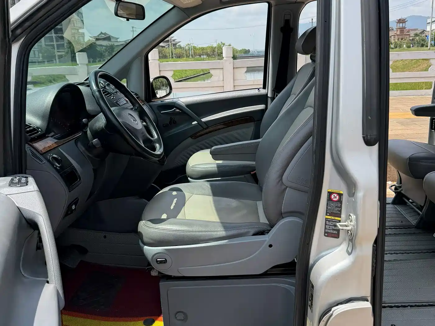 Mercedes-Benz Viano (Import) 2006 2006 Viano 3.2L