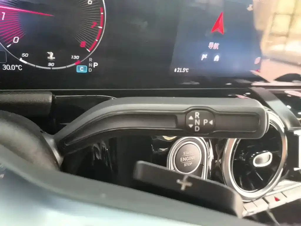Mercedes-Benz GLA 2025 2024 GLA 200