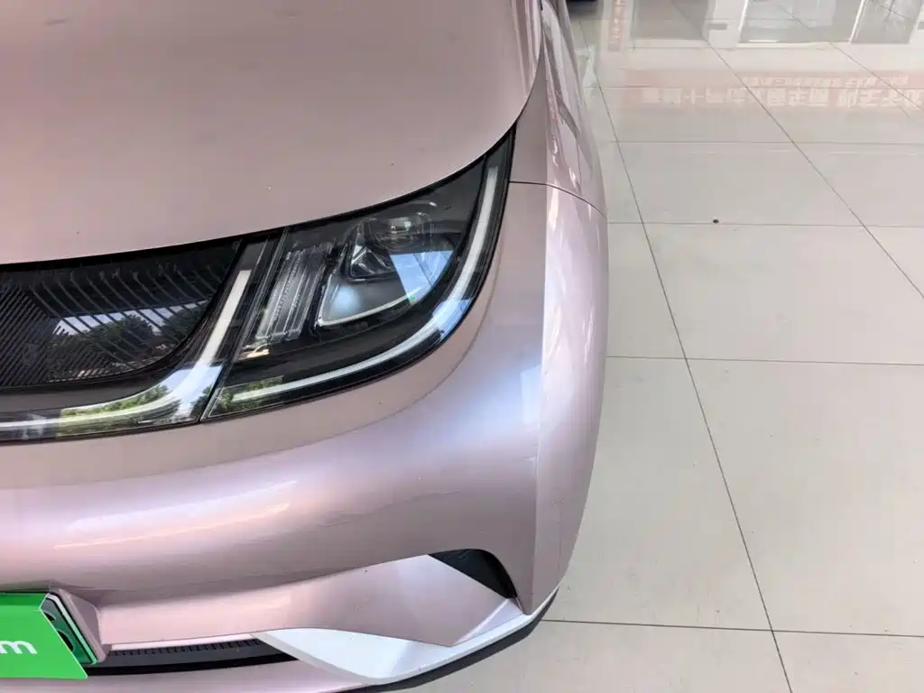 Фото 24 - BYD Dolphin