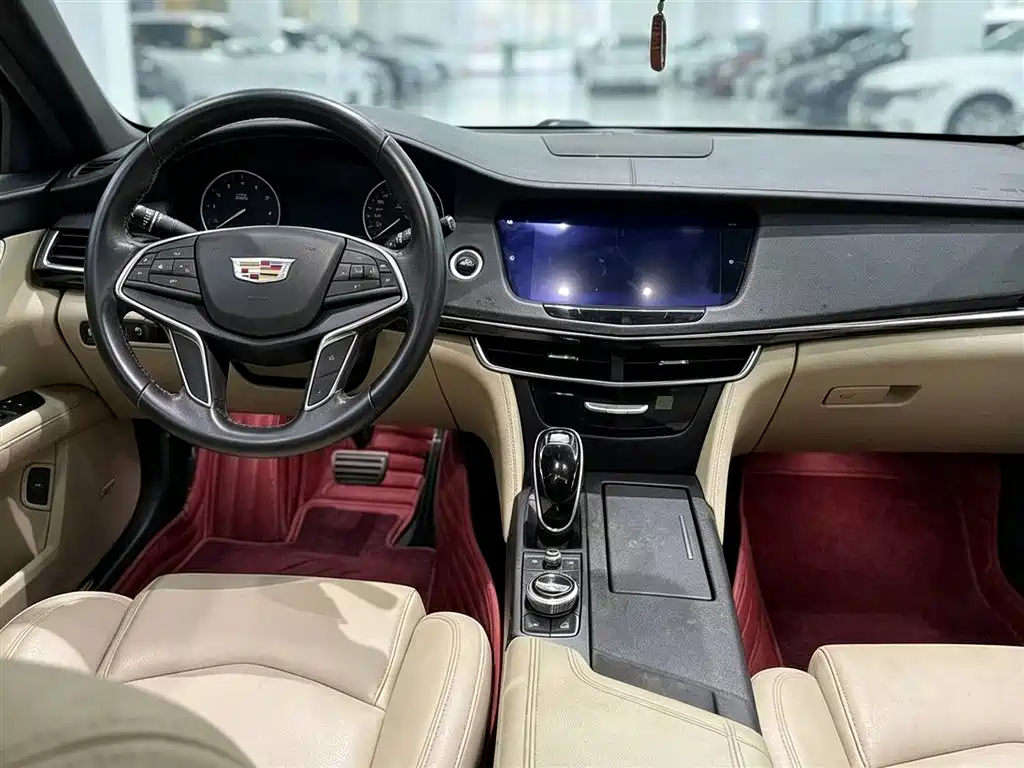 Фото 8 - Cadillac CT6