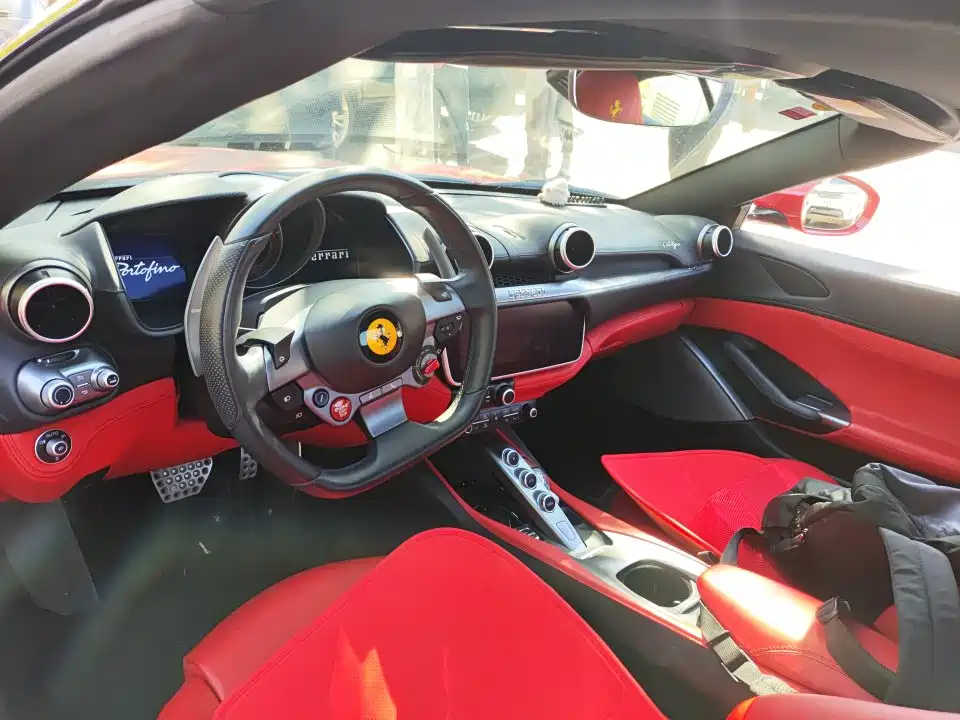 Ferrari Portofino 2019 2018 Model 3.9T