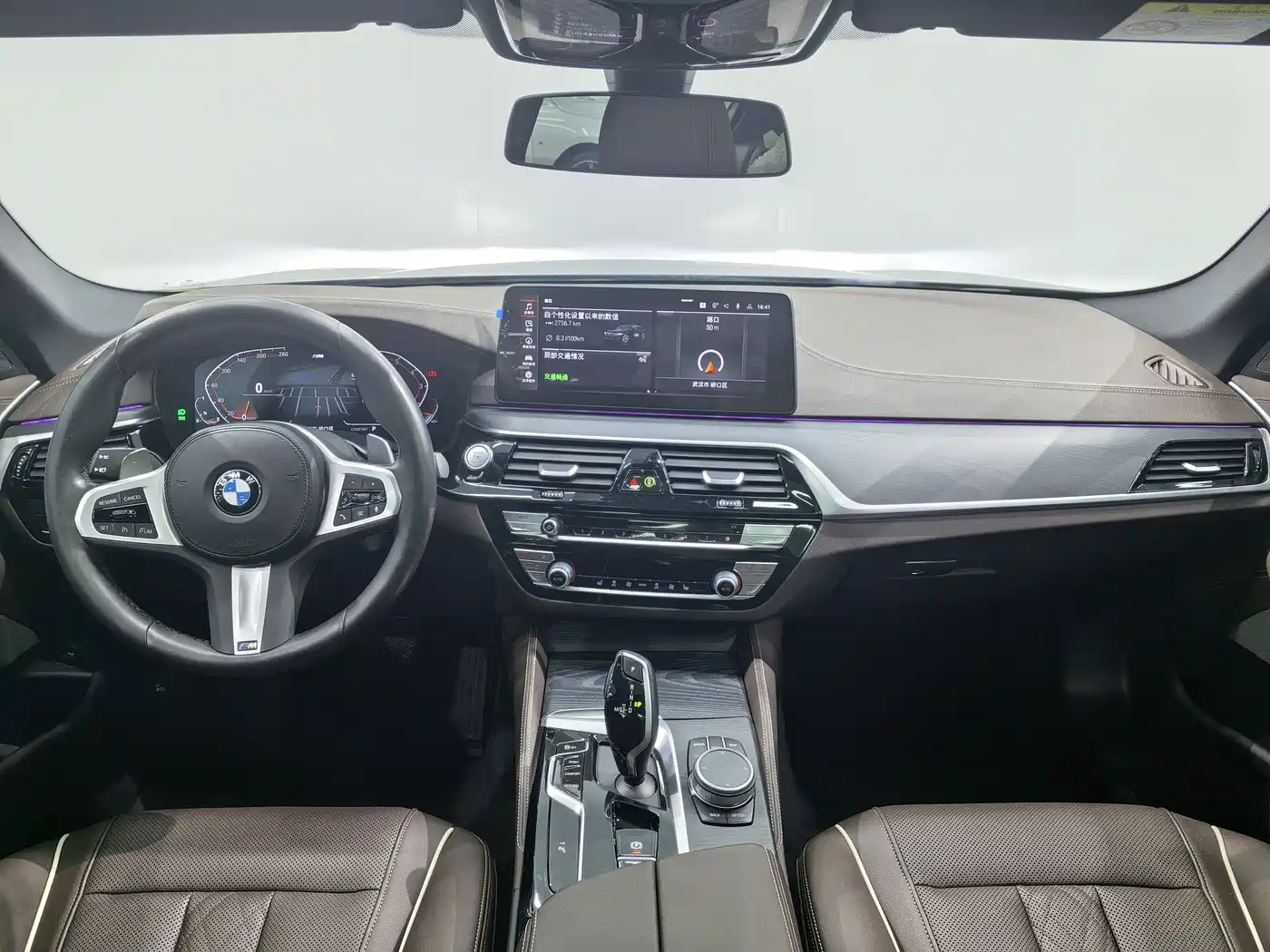 BMW 5 Series 2022 530Li Leading M Sport Package фото 8