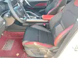 Фото 9 - Geely Coolray