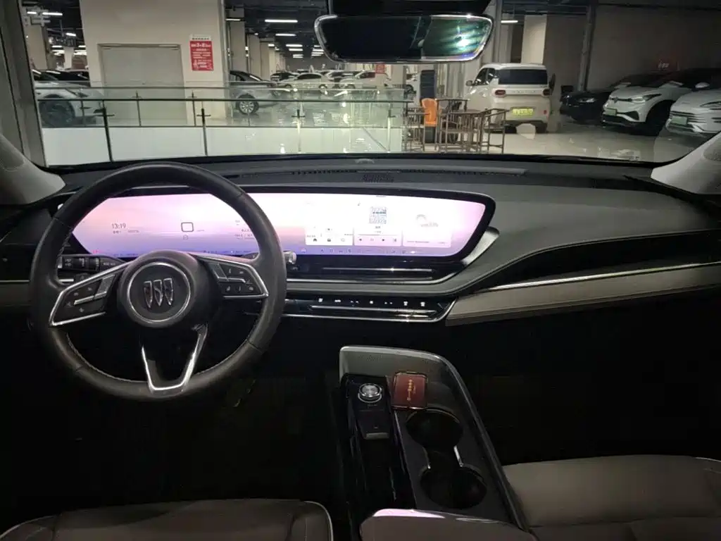 Buick E5 2024 2023 Premium Long Range Edition