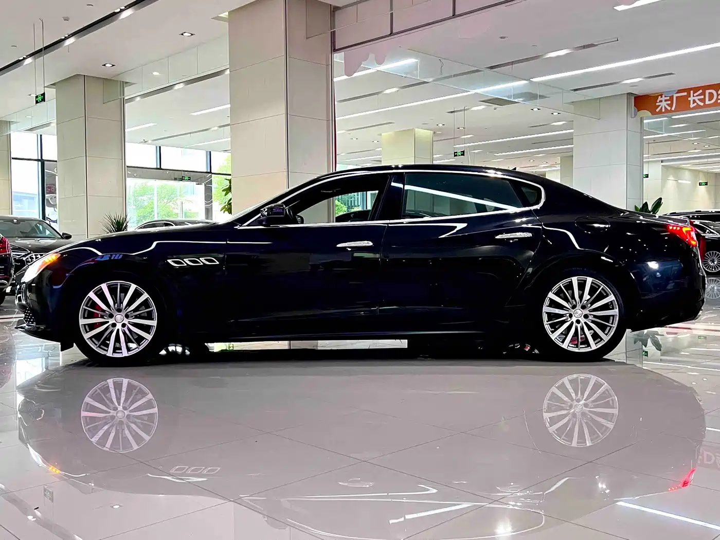 Maserati Quattroporte 2017 2017 3.0T Standard