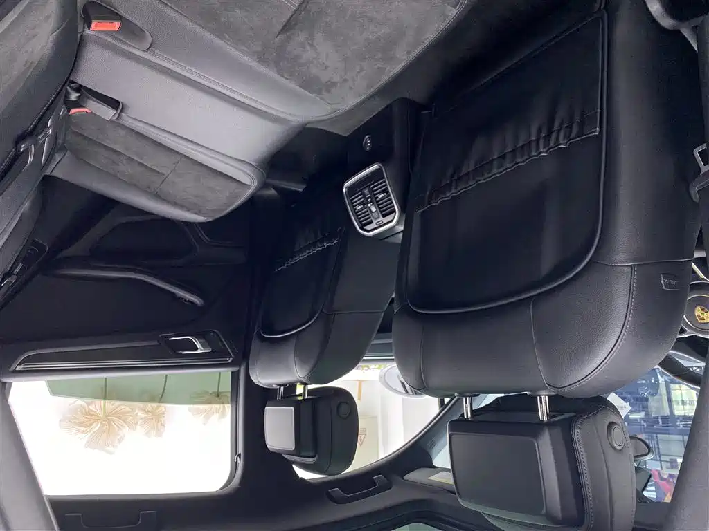 Porsche Macan 2017 Macan 2.0T фото 8