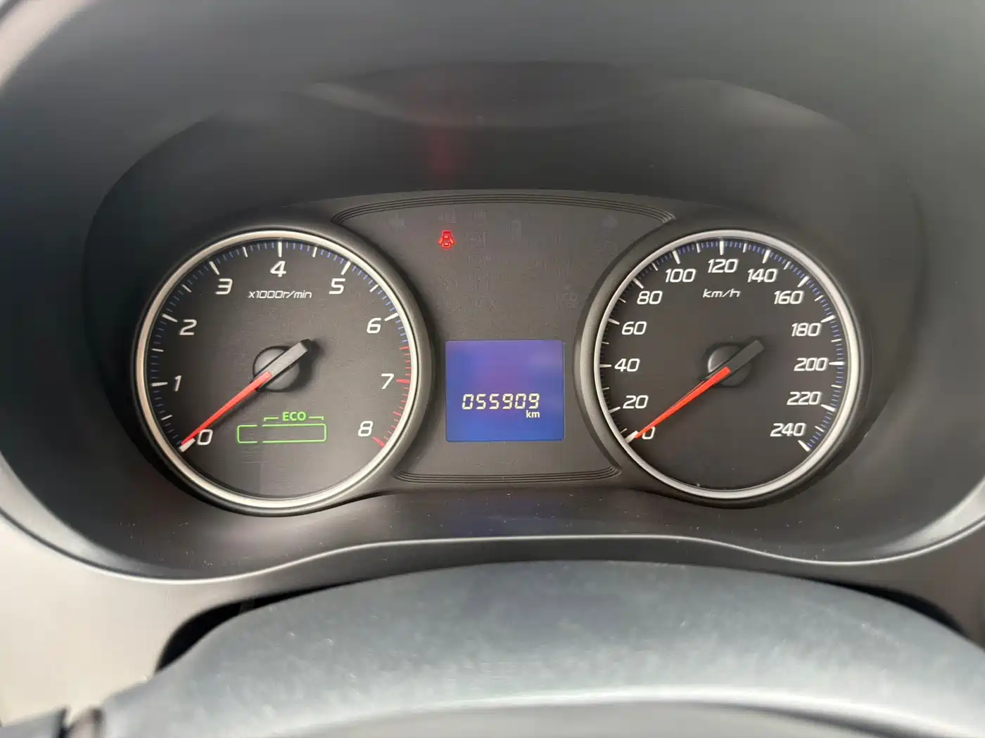 Mitsubishi Outlander 2023 2021 2.0L 2WD Smooth Ride Version 5-Seater