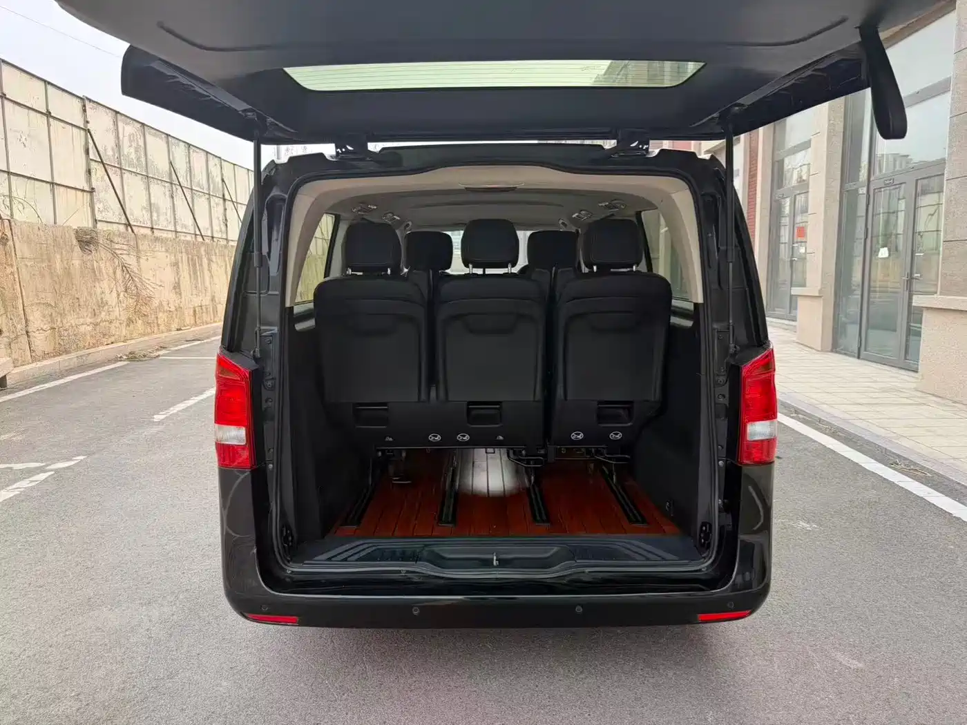 Mercedes-Benz Vito 2016 2.0T Elite Edition фото 15