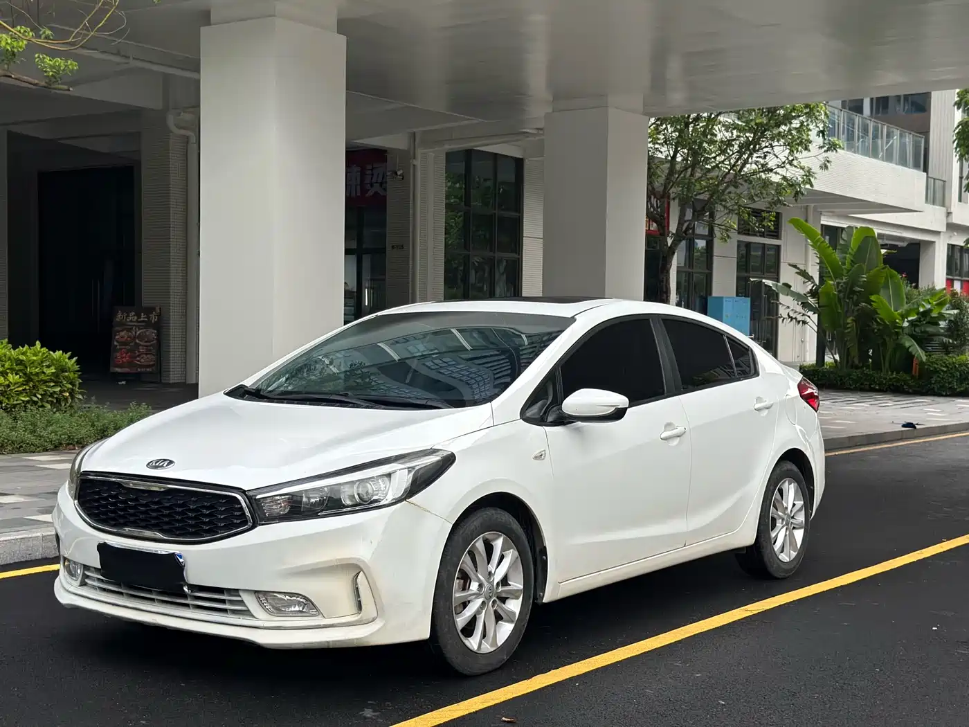 Фото 1 - Kia K3