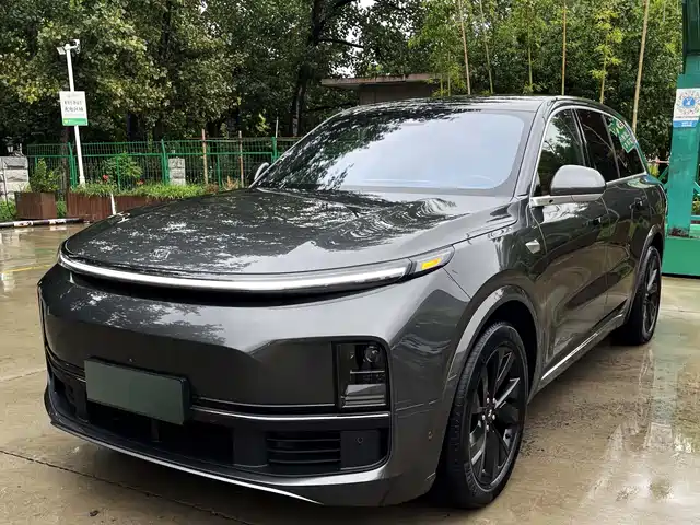 Li Auto Li L8 2023