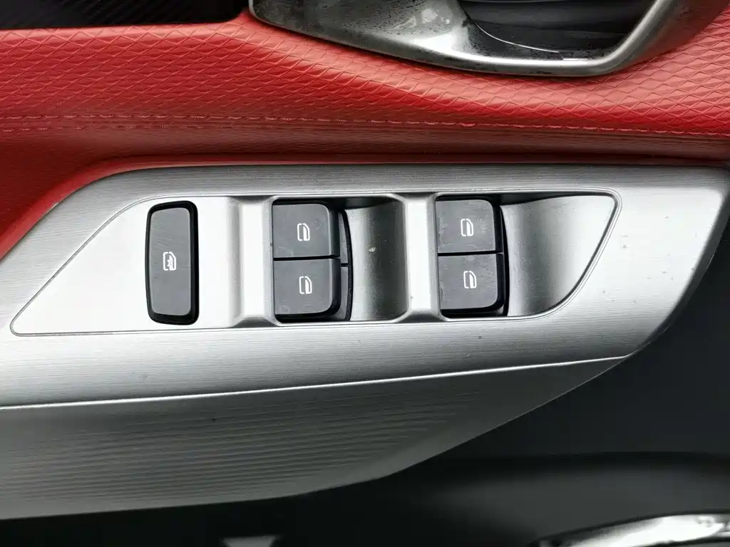 Baojun Valli 2021 2021 1.5T Dali Sky CVT Premium