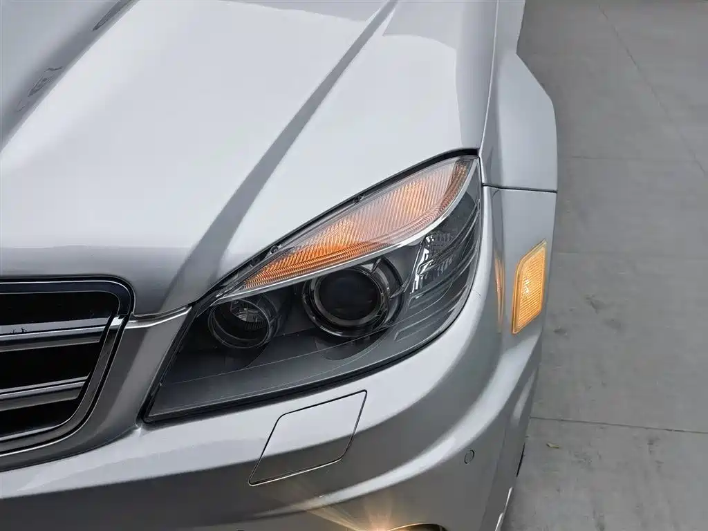 Mercedes-Benz C-Class AMG 2009 AMG C 63 Dynamic фото 7