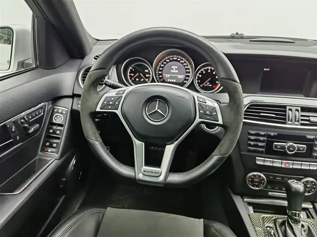 Mercedes-Benz C-Class AMG 2009 AMG C 63 Dynamic фото 11
