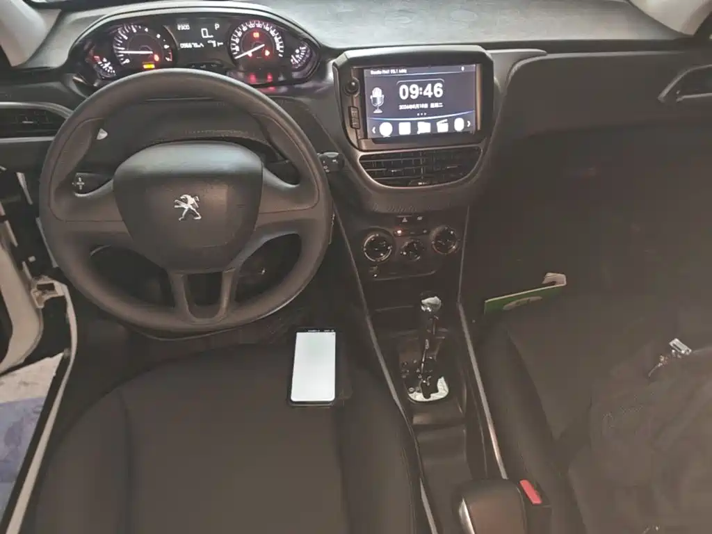 Peugeot 2008 2016 2014 1.6L Automatic Trend Edition