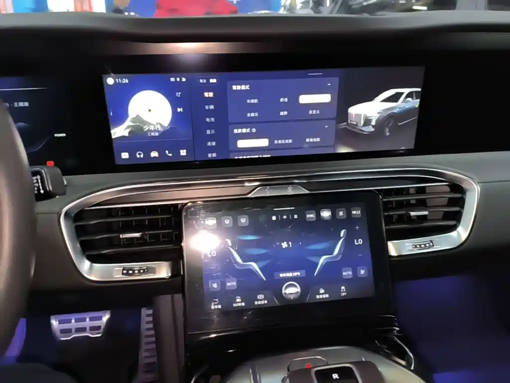 Hongqi E-HS9 2023 2022 690km Qi Xiang Edition (6-seater)