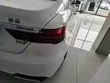 Фото 8 - Geely Binrui