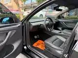 Фото 4 - Tesla Model Y