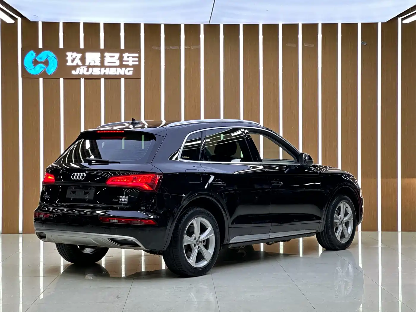 Audi Q5L 2018 2018 40 TFSI Prestige Progressive (China V)