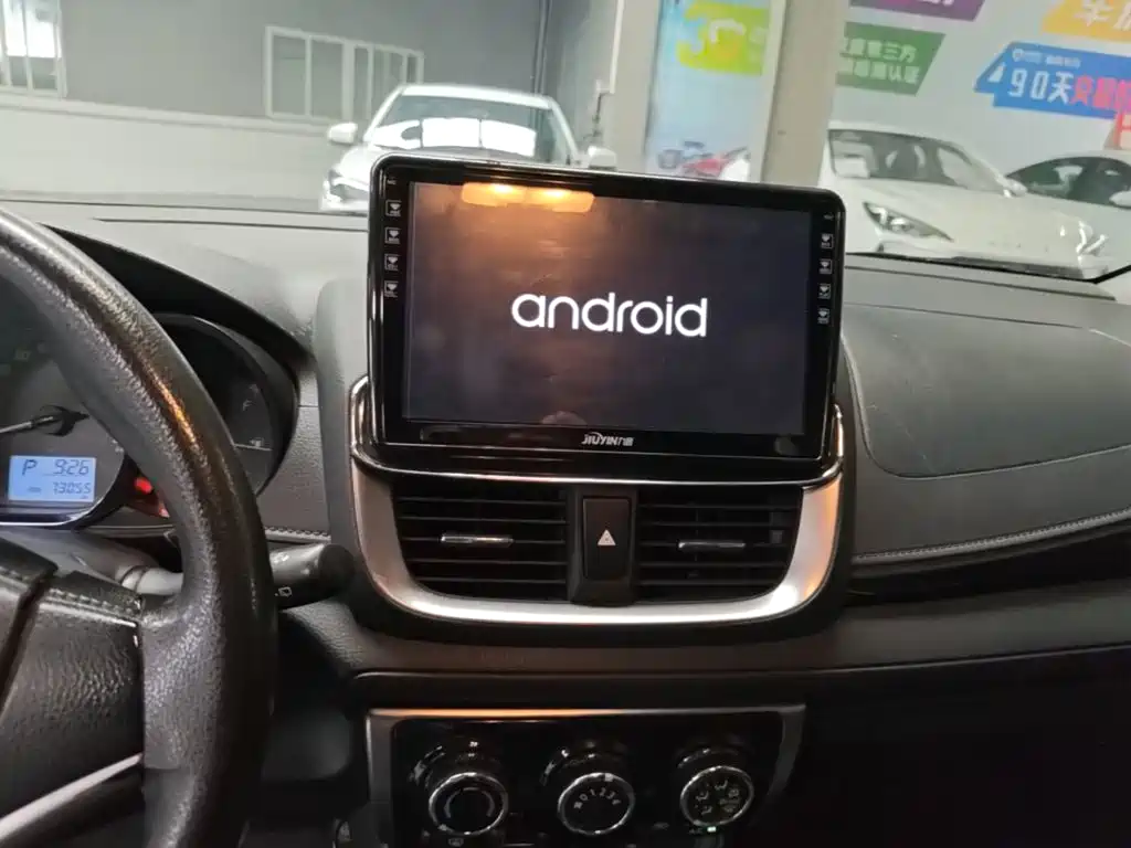 Toyota Yaris, миниатюра 13