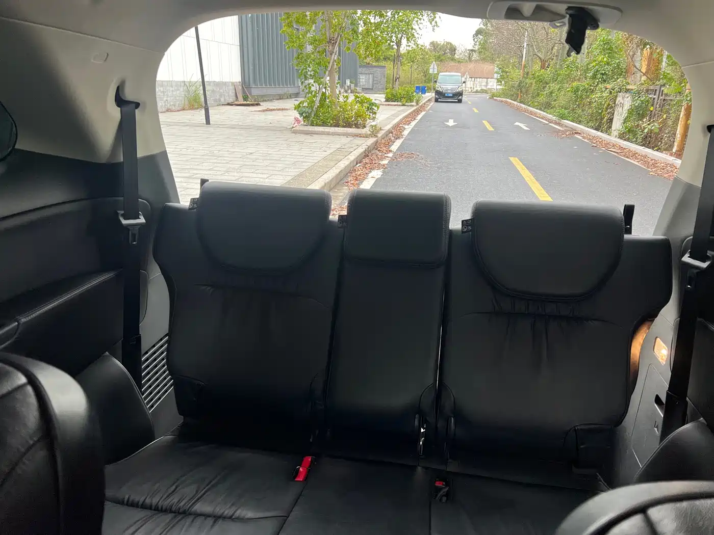 Photo 20 - Honda Odyssey