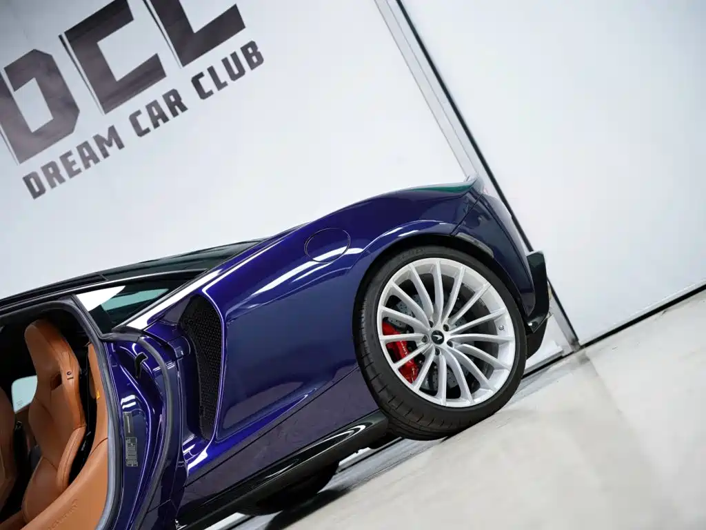 McLaren GT 2023 2023 4.0T Standard Model