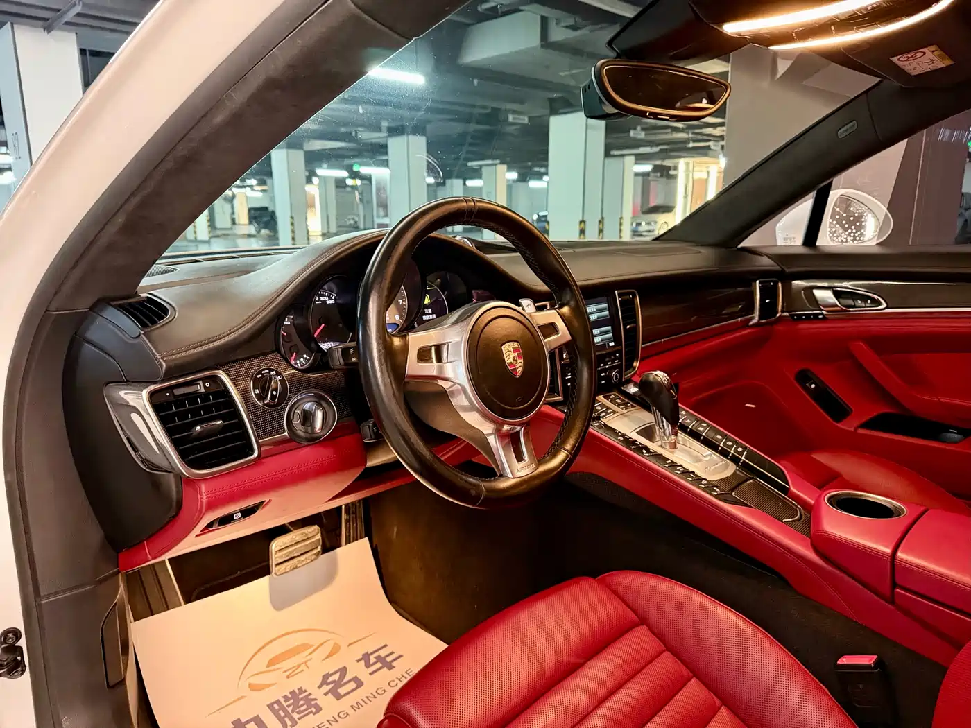 Porsche Panamera 2014 Panamera 4S Sport Edition 3.0T фото 9
