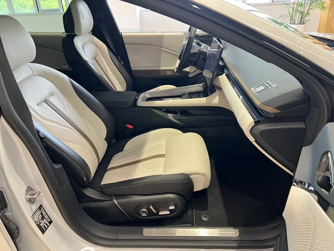 ZEEKR 007GT 2025 2025 AWD Smart Drive 75kWh