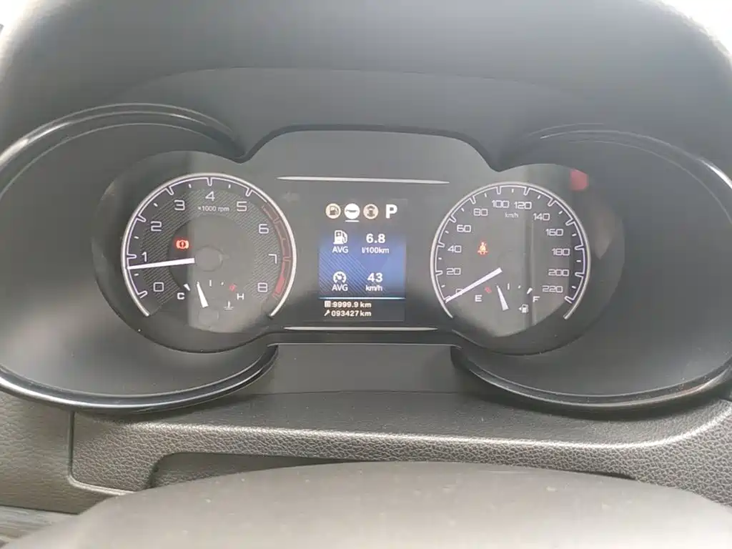 Dongfeng Aeolus Dongfeng Fengshen AX7 2018 2018 Classic 1.6T Auto Luxury