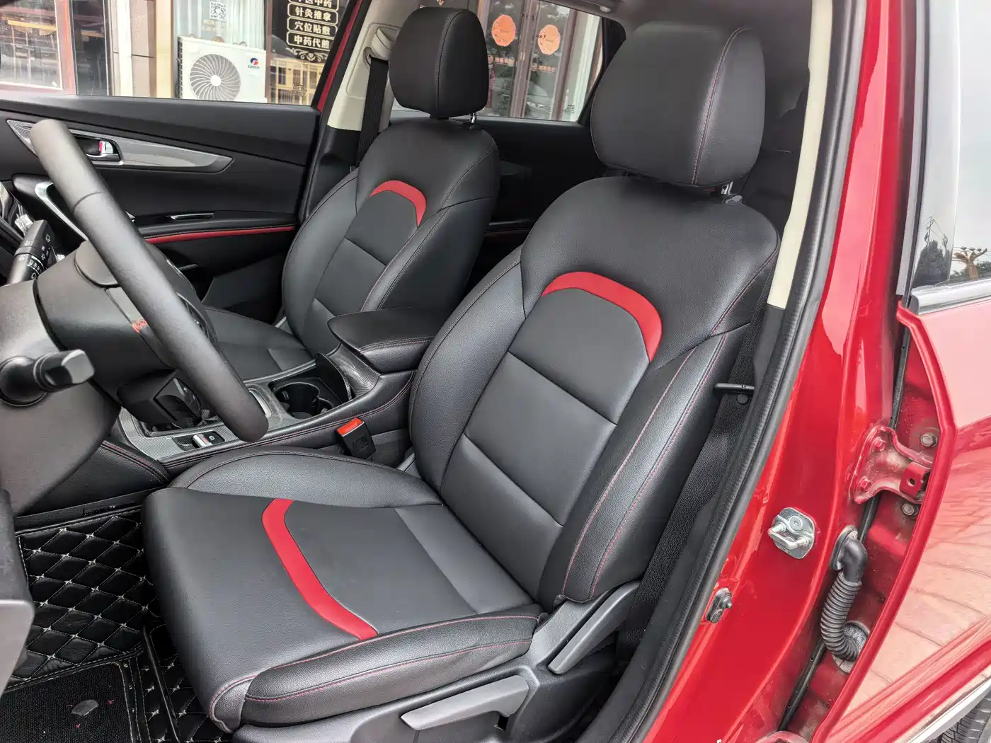 Changan CS55 2018 2018 1.5T Manual Colorful China V