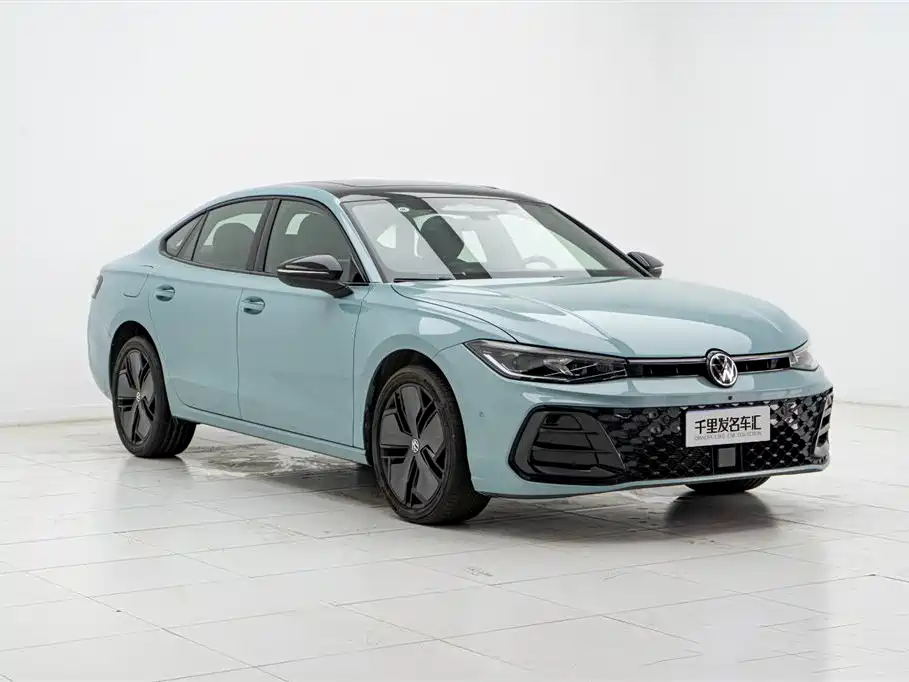 Volkswagen Passat 2025 Model Pro 380TSI Starlight Dragon Premium Edition фото 3