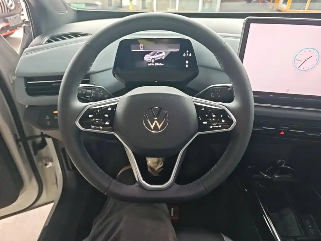 Volkswagen ID.4 X 2025 2025 Facelift Smart Outstanding Edition