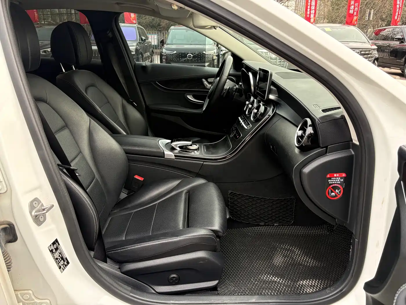 Mercedes-Benz C-Class 2018 C 200 L Sport Edition фото 17