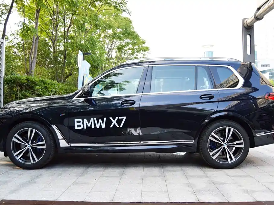BMW X7 2025 2024 xDrive40i Exclusive M Sport Package