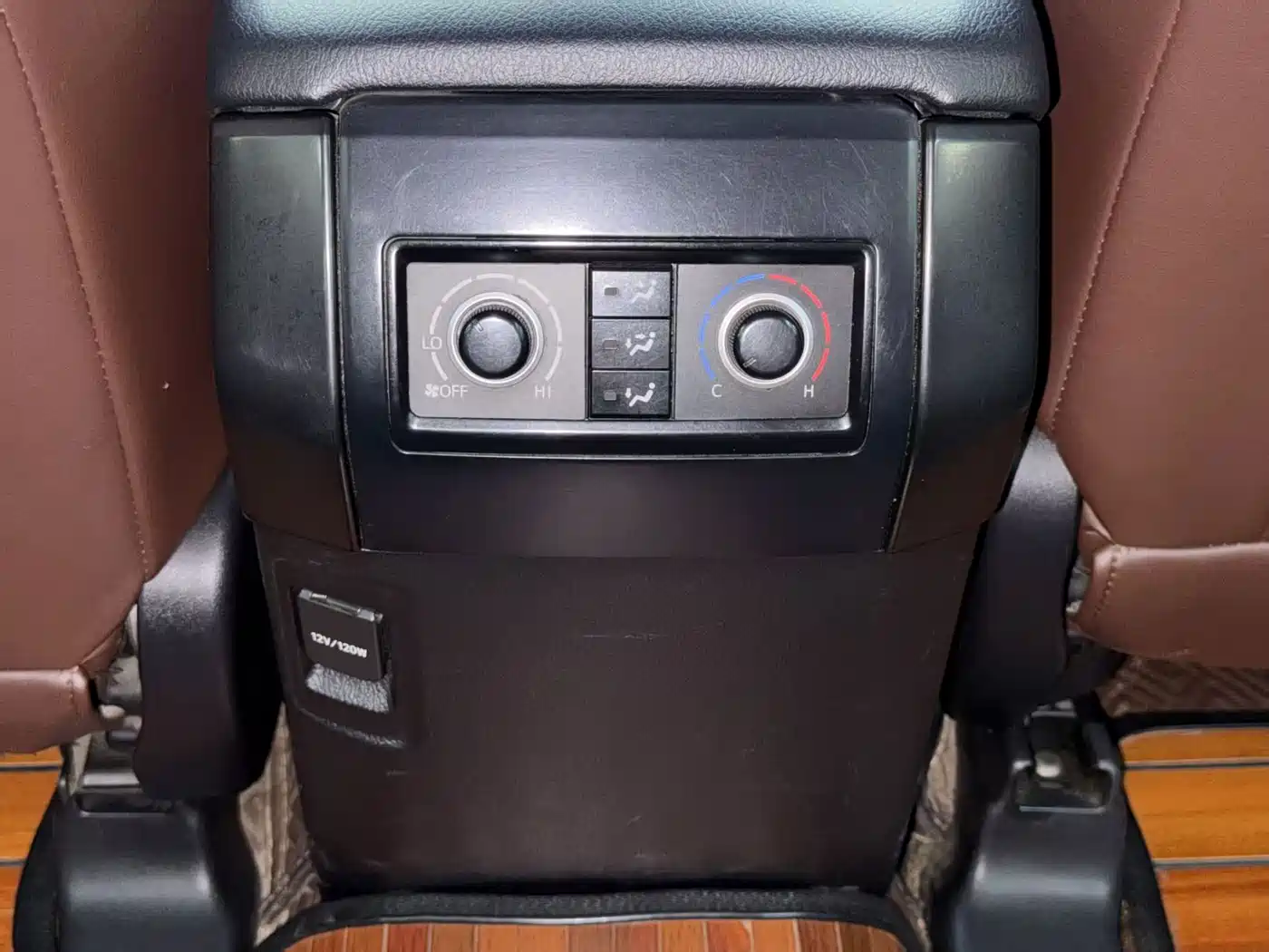 Фото 14 - Toyota Prado (Import)