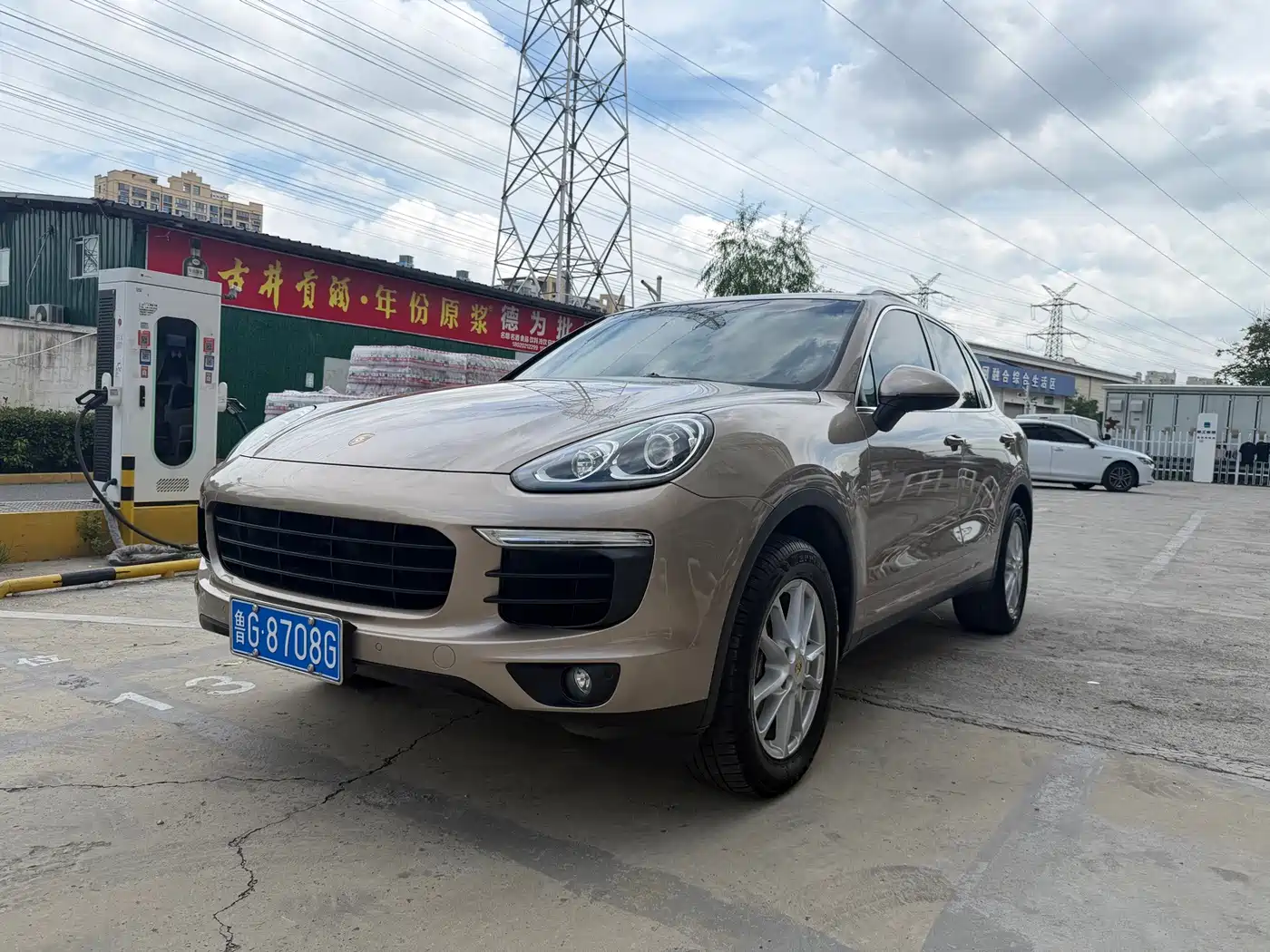 Фото 1 - Porsche Cayenne